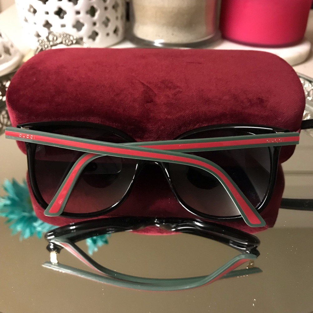 🌶Gucci🌶SOLD - Picture 3 of 6